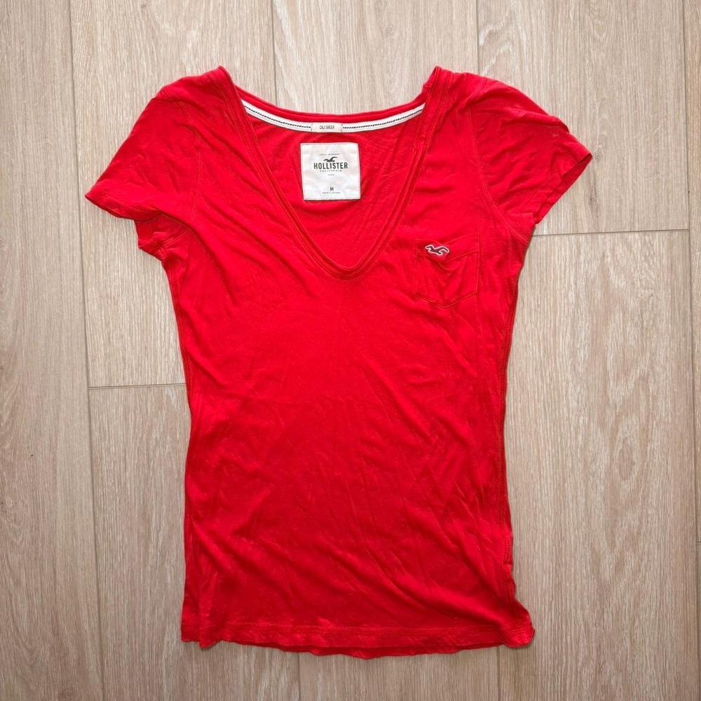 2000s Red Cali Sheer Hollister Co. V-neck short sleeve tee